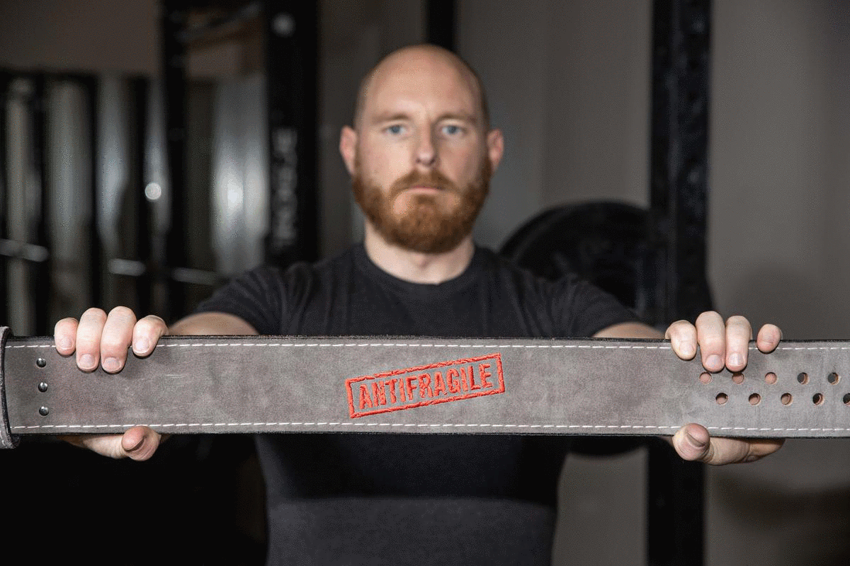 PIONEER POWERLIFTING REVIEW: BELT AND WRIST WRAPS